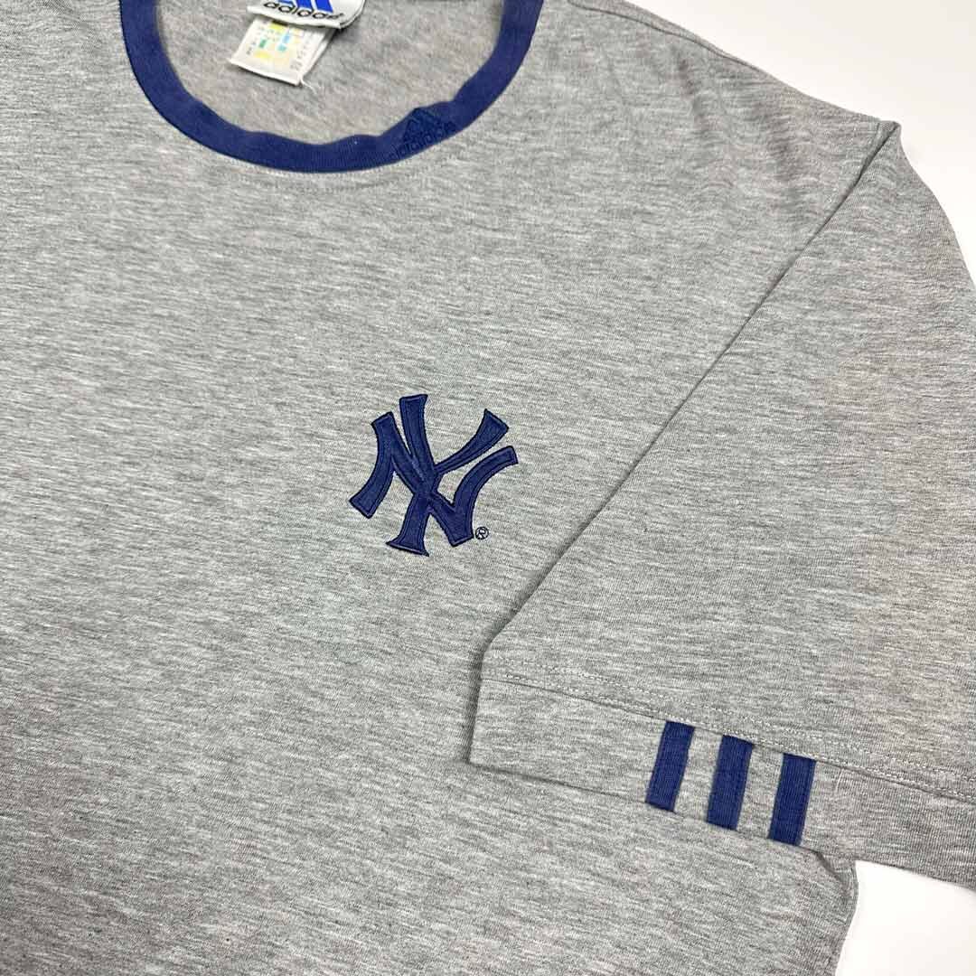 Vintage Adidas New York Yankees T-paita (M)